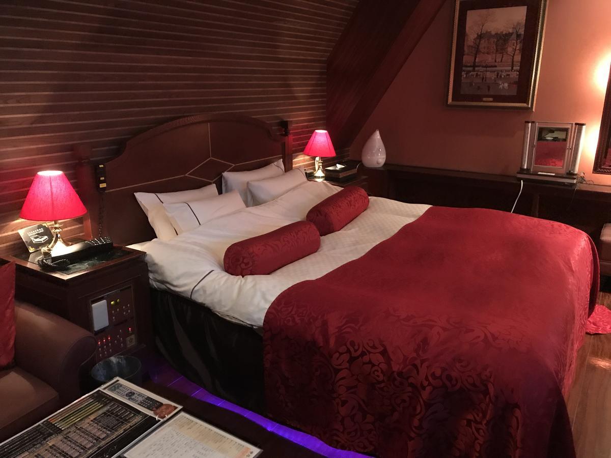 Hotel Salle De Bain (Adults Only) Осака Экстерьер фото
