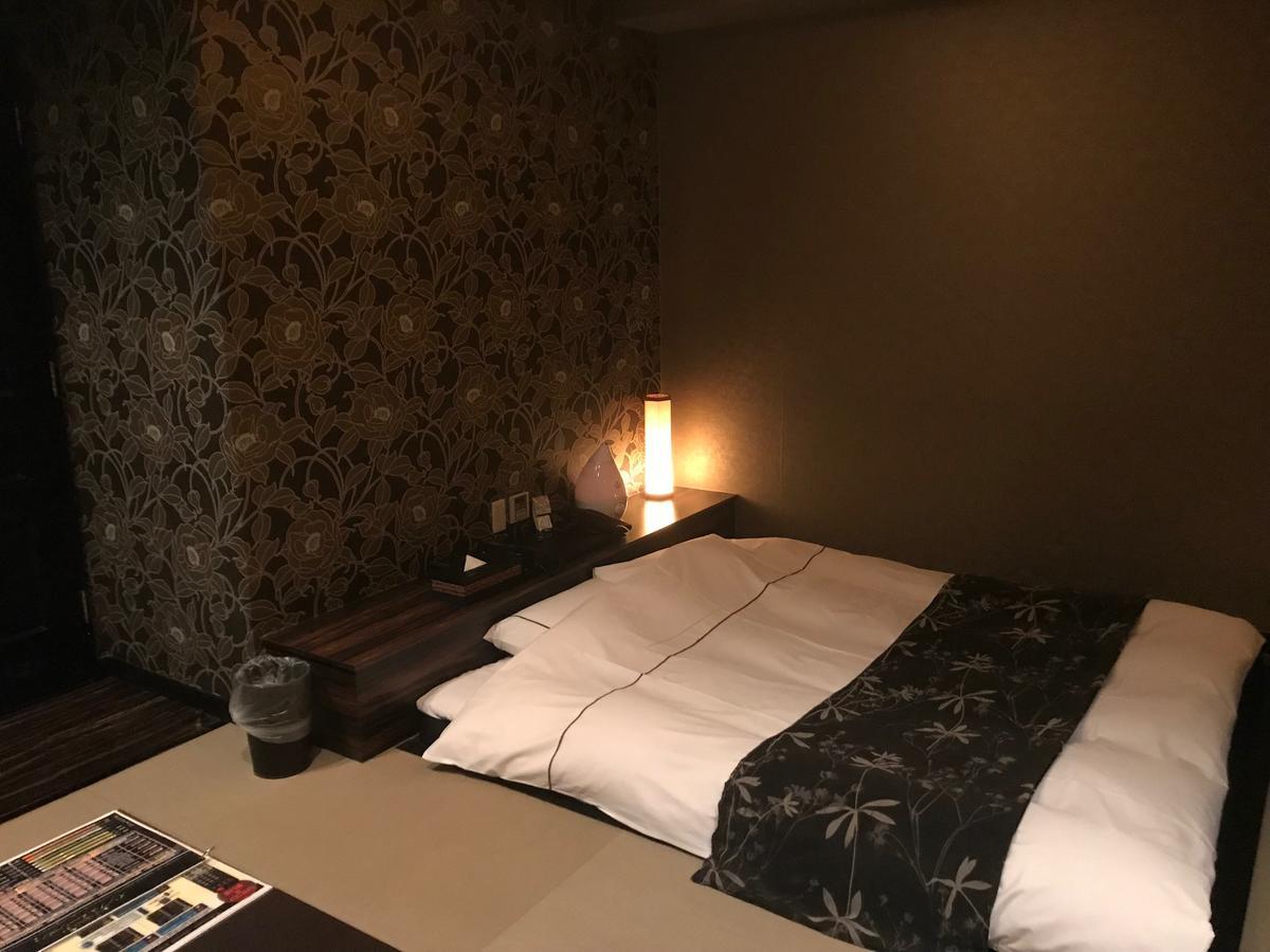 Hotel Salle De Bain (Adults Only) Осака Экстерьер фото